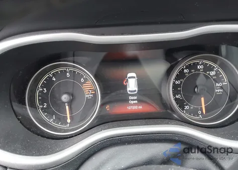 2017 Jeep Cherokee Trailhawk 4X4 z USA, uszkodzony, nr VIN 1C4PJMBB7HW612691